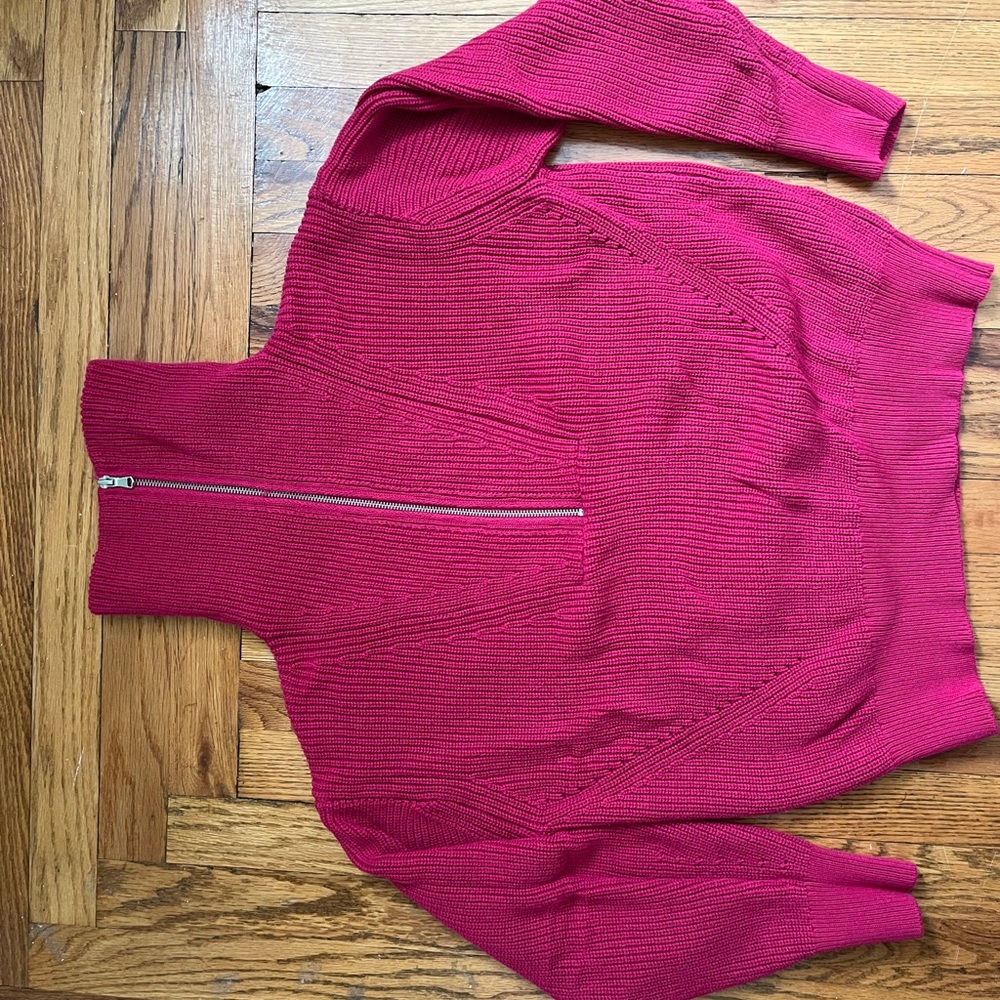Women's Pink Sweater